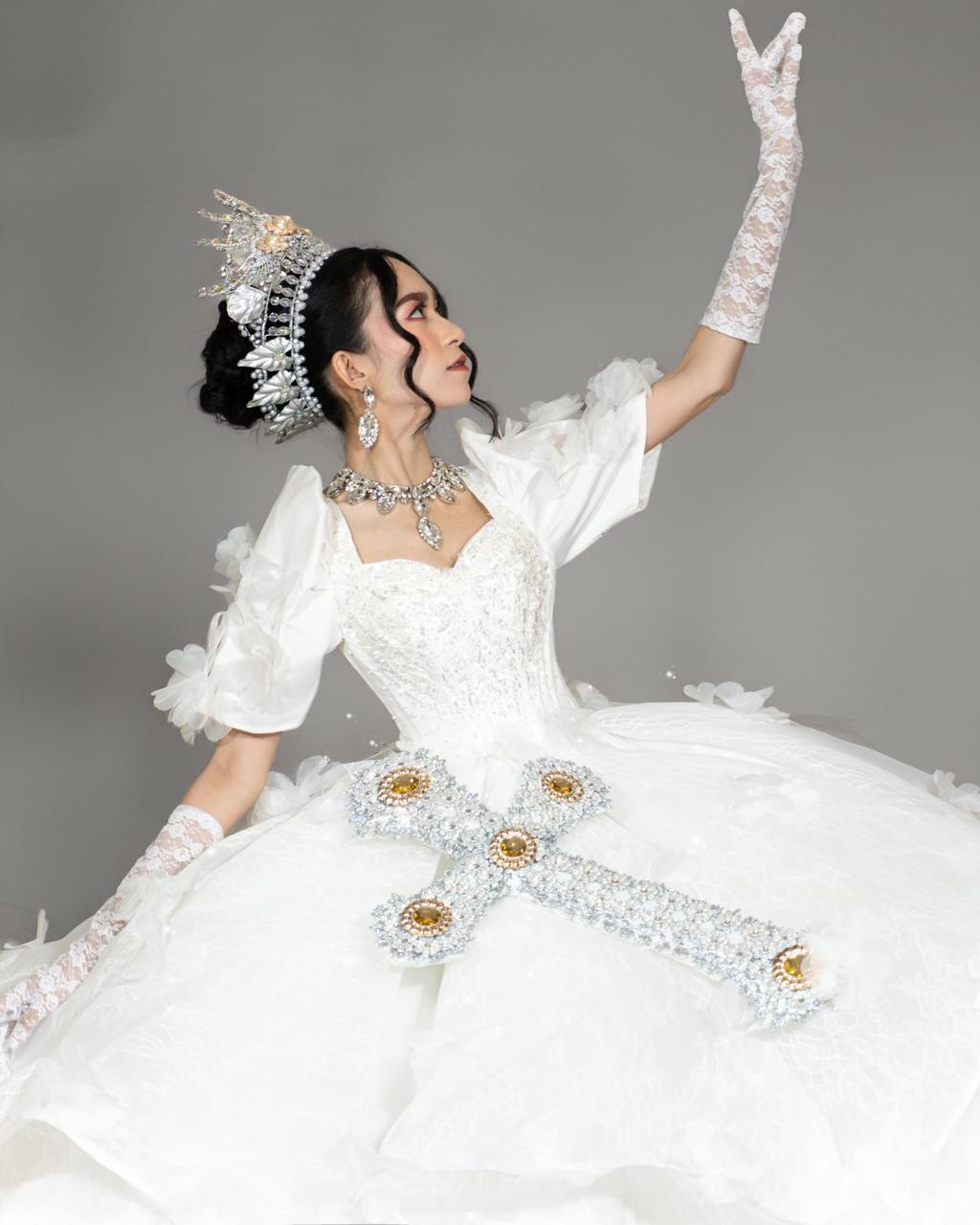 Ysoria La Reina